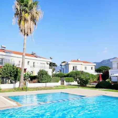 Villa Tropical Cyprus With Swimming Pool *